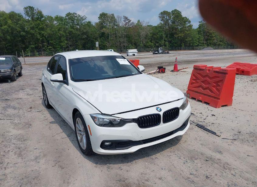 2017 Bmw 320i (VIN WBA8E1G53HNU13859) main photo