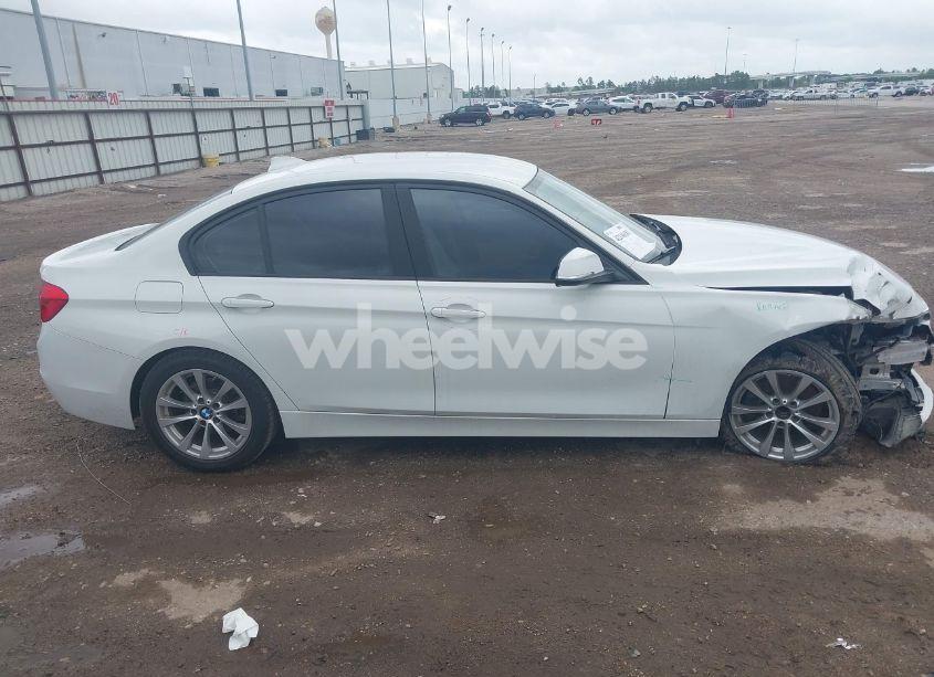 Photo 14 of 2017 Bmw 320i (VIN WBA8E1G59HNU15079)