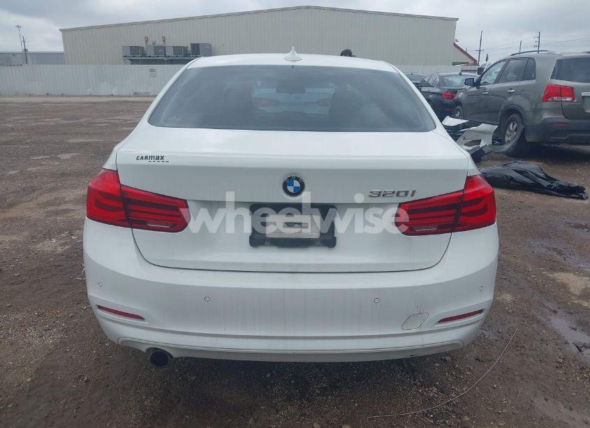 Photo 17 of 2017 Bmw 320i (VIN WBA8E1G59HNU15079)