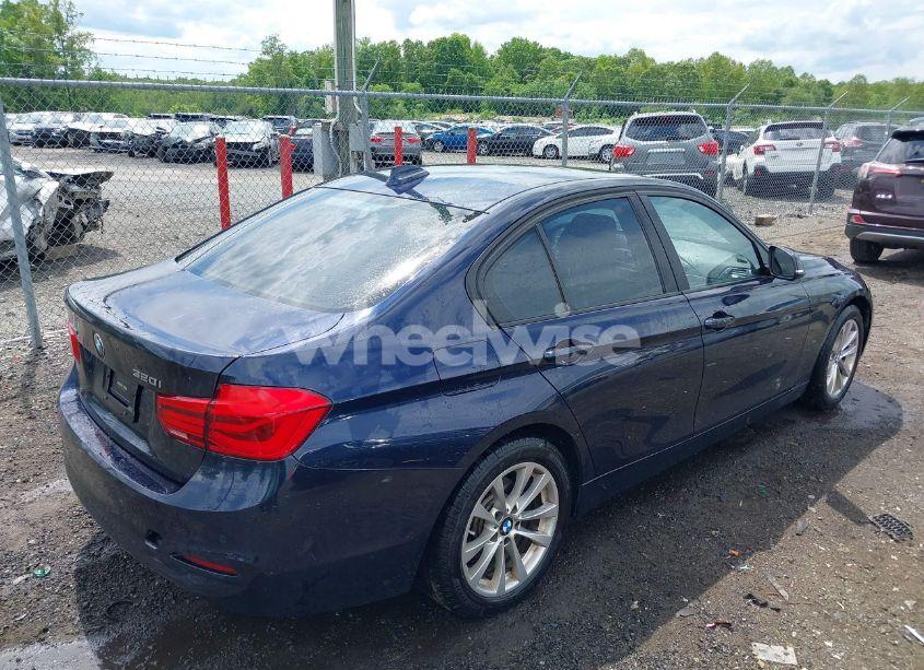 Photo 4 of 2017 Bmw 320i XDRIVE (VIN WBA8E5G30HNU43603)