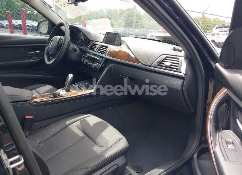 Photo 5 of 2017 Bmw 320i XDRIVE (VIN WBA8E5G30HNU43603)