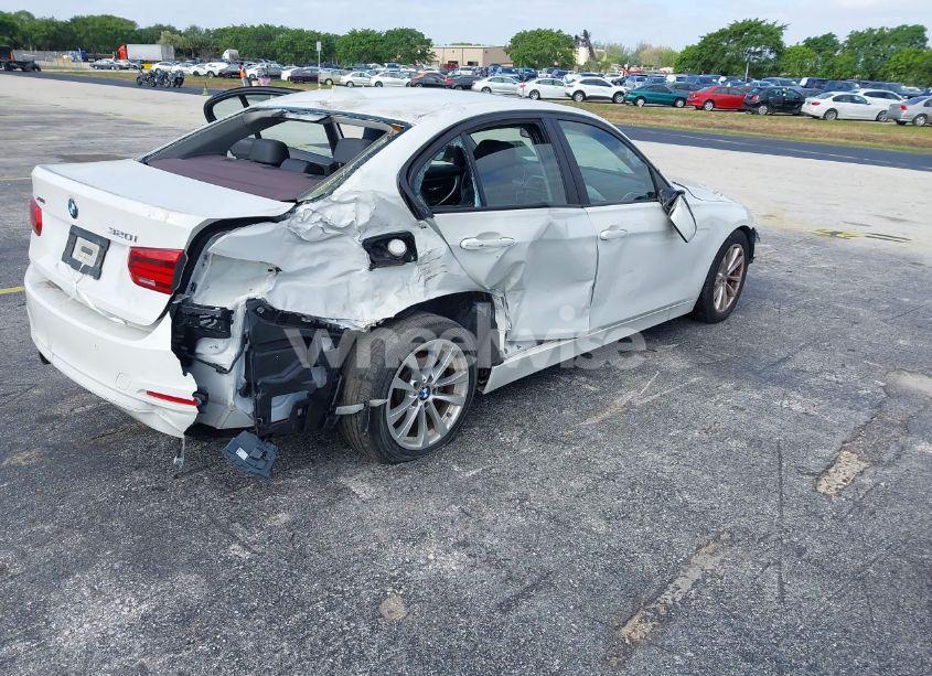 Photo 4 of 2017 Bmw 320i XDRIVE (VIN WBA8E5G39HNU44894)