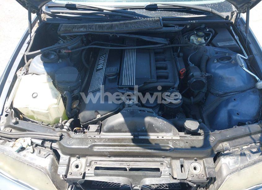 Photo 10 of 2000 Bmw 323i (VIN WBAAM3340YFP81830)