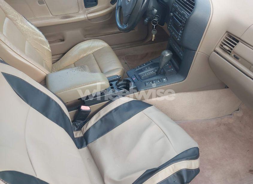 Photo 5 of 1999 Bmw 323ic N/A (VIN WBABJ8330XEM23911)