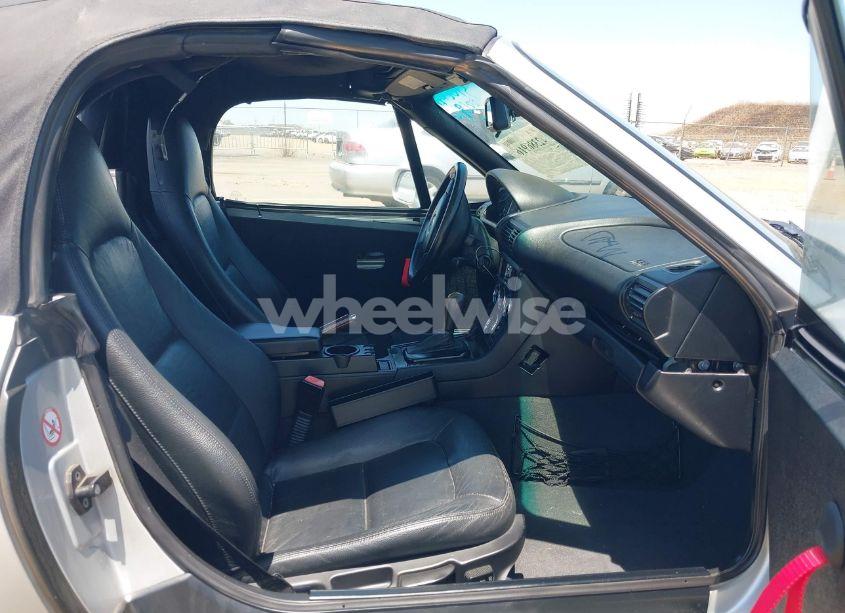 Photo 8 of 2001 Bmw Z3 3.0I (VIN WBACN53401LL48257)