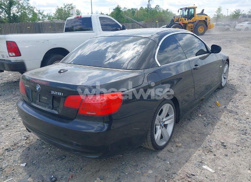 Photo 4 of 2011 Bmw 328i (VIN WBADW3C56BE537743)