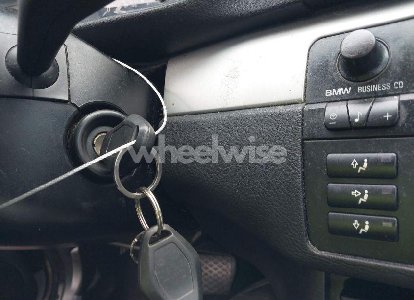 Photo 11 of 2004 Bmw 325xi (VIN WBAEU33494PR06765)