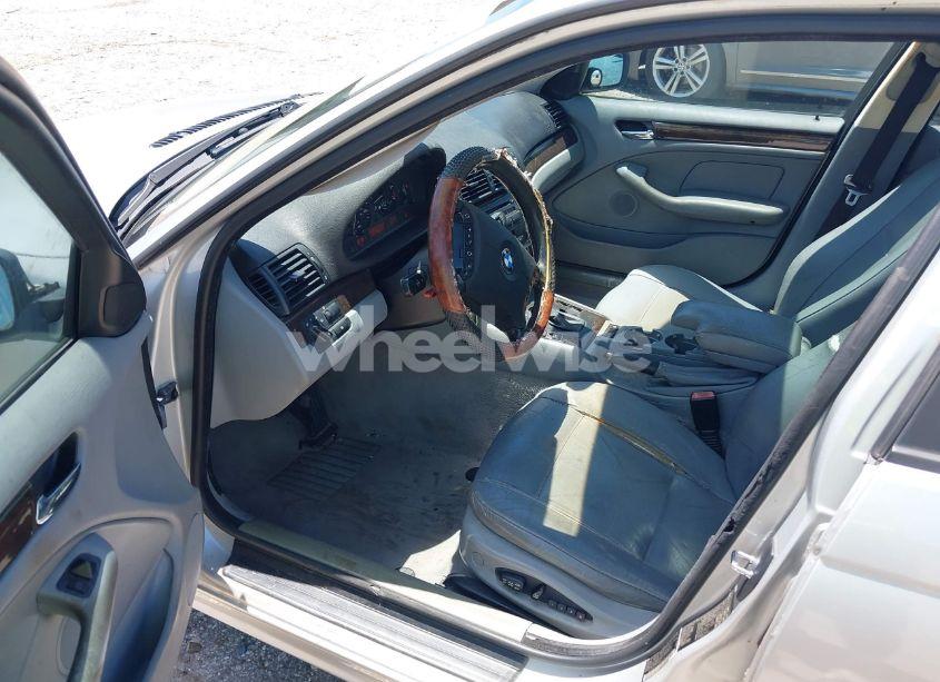 Photo 16 of 2003 Bmw 325i N/A (VIN WBAEV334X3KL87573)