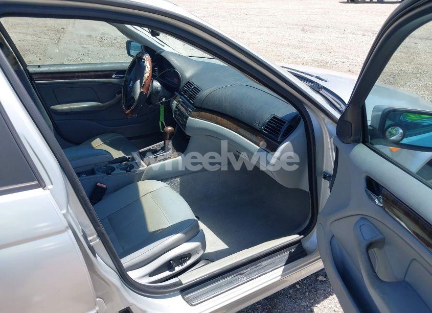 Photo 5 of 2003 Bmw 325i N/A (VIN WBAEV334X3KL87573)