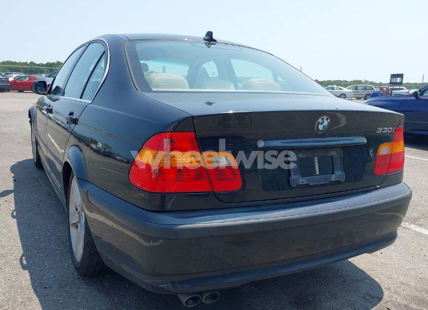 Photo 3 of 2005 Bmw 330i (VIN WBAEV53435KM40855)