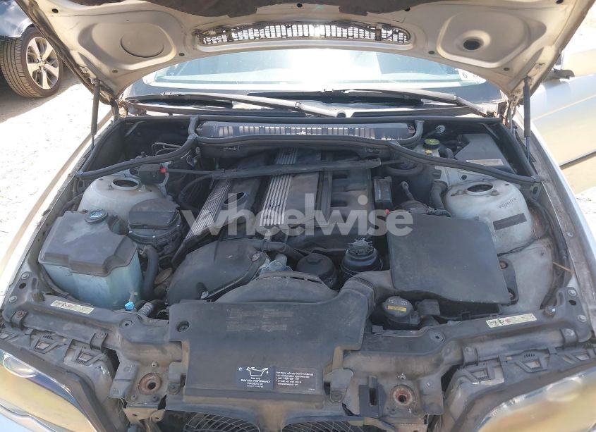 Photo 10 of 2005 Bmw 330xi (VIN WBAEW53405PN37317)