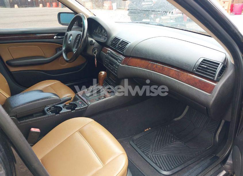 Photo 5 of 2005 Bmw 330xi (VIN WBAEW53425PN39800)