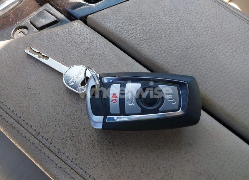 Photo 11 of 2011 Bmw 550i (VIN WBAFR9C50BC617635)