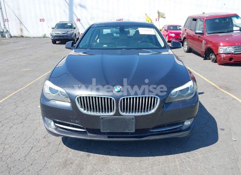 Photo 6 of 2011 Bmw 550i (VIN WBAFR9C50BC617635)