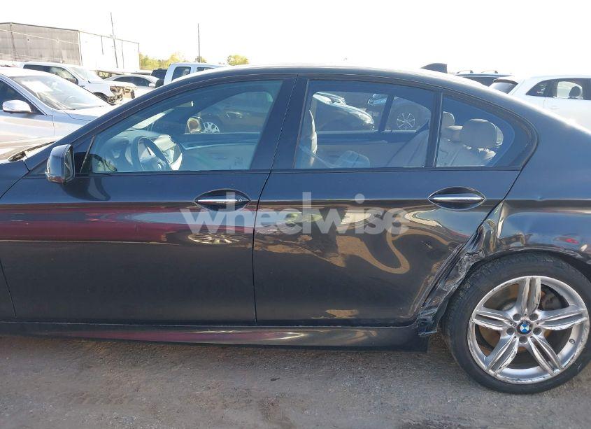 Photo 13 of 2012 Bmw 5 SERIES 550I (VIN WBAFR9C50CDX79003)