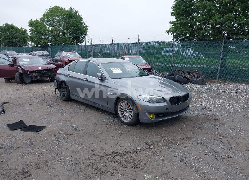 2011 Bmw 550i (VIN WBAFR9C51BC758665) main photo