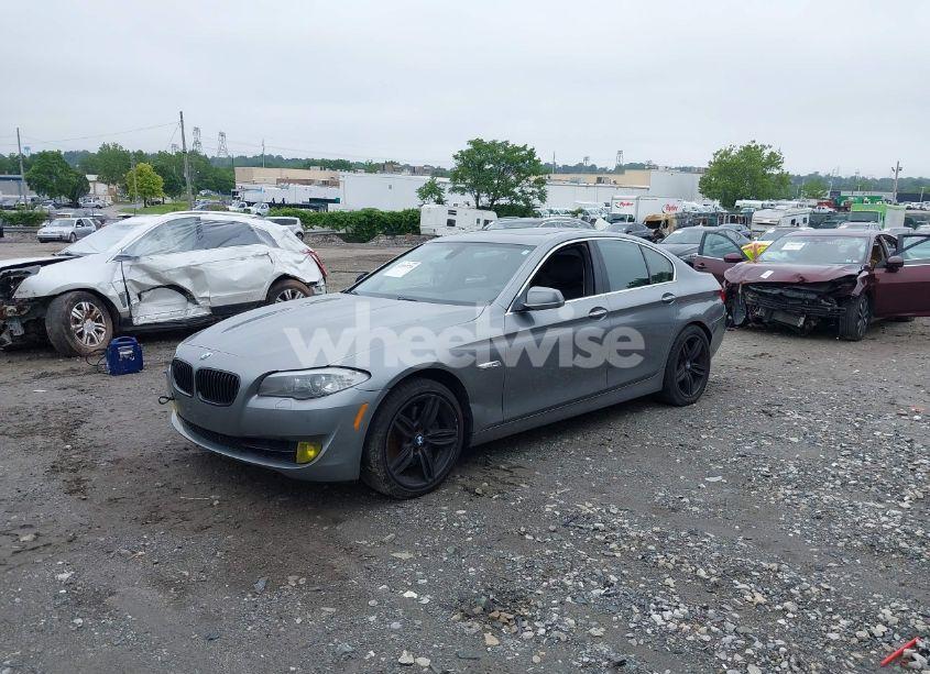 Photo 2 of 2011 Bmw 550i (VIN WBAFR9C51BC758665)