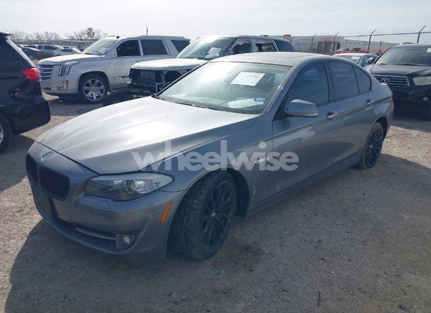 Photo 2 of 2011 Bmw 550i (VIN WBAFR9C52BC757234)