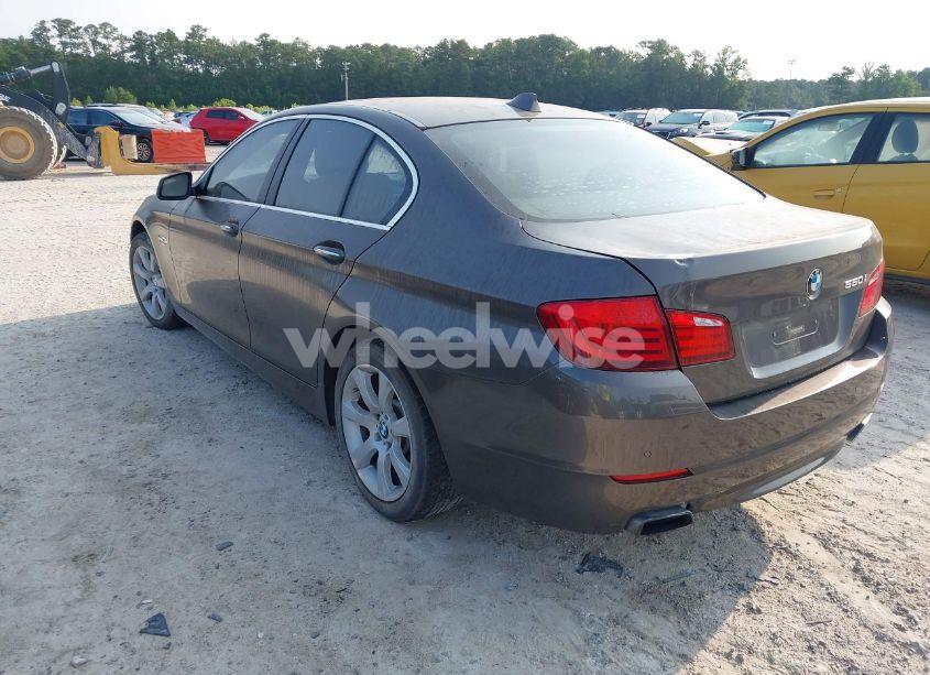 Photo 3 of 2011 Bmw 550i (VIN WBAFR9C53BC758912)