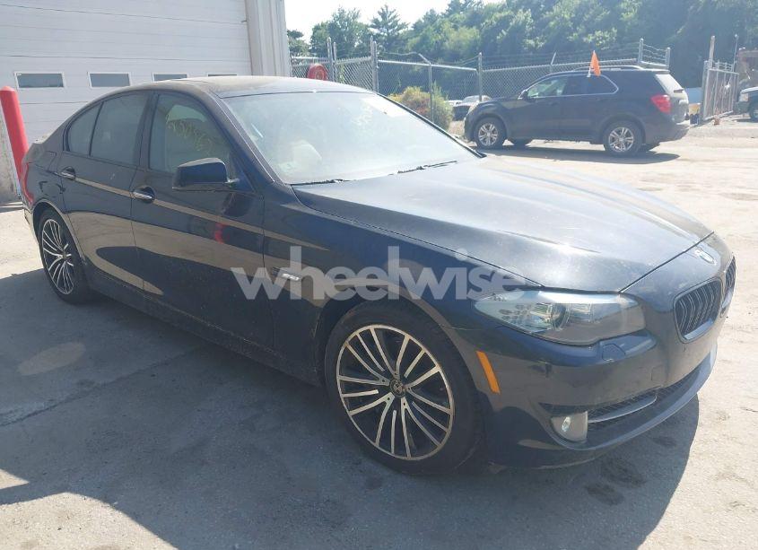 2011 Bmw 550i (VIN WBAFR9C56BC757480) main photo