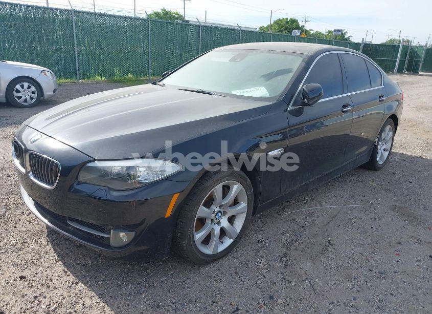 Photo 2 of 2011 Bmw 550i (VIN WBAFR9C59BC617875)