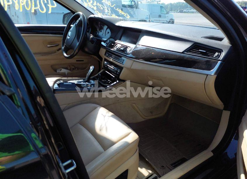 Photo 5 of 2013 Bmw 535i XDRIVE (VIN WBAFU7C5XDDU73107)