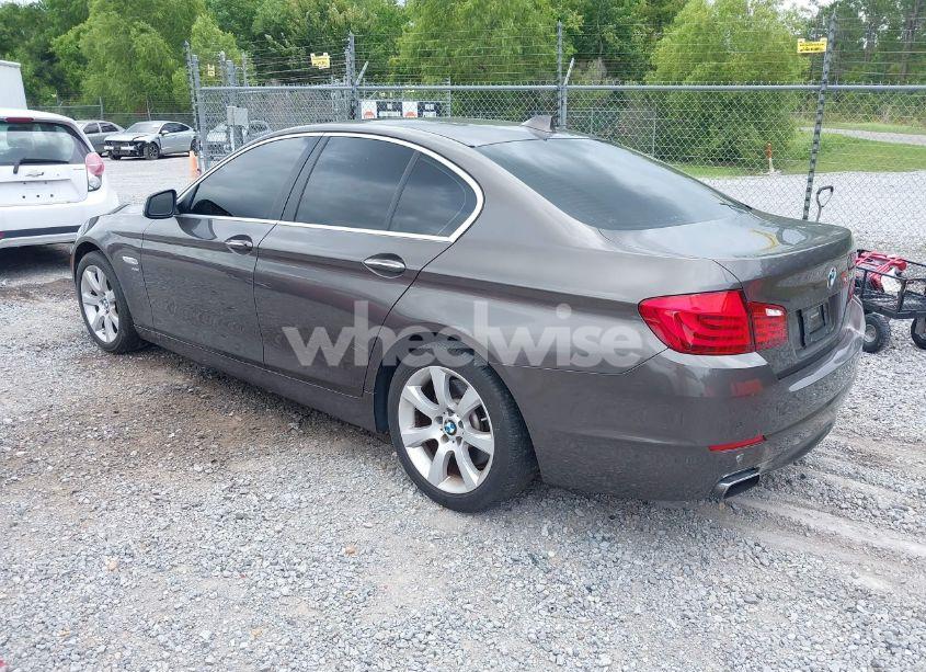 Photo 3 of 2011 Bmw 550i XDRIVE (VIN WBAFU9C50BC784818)