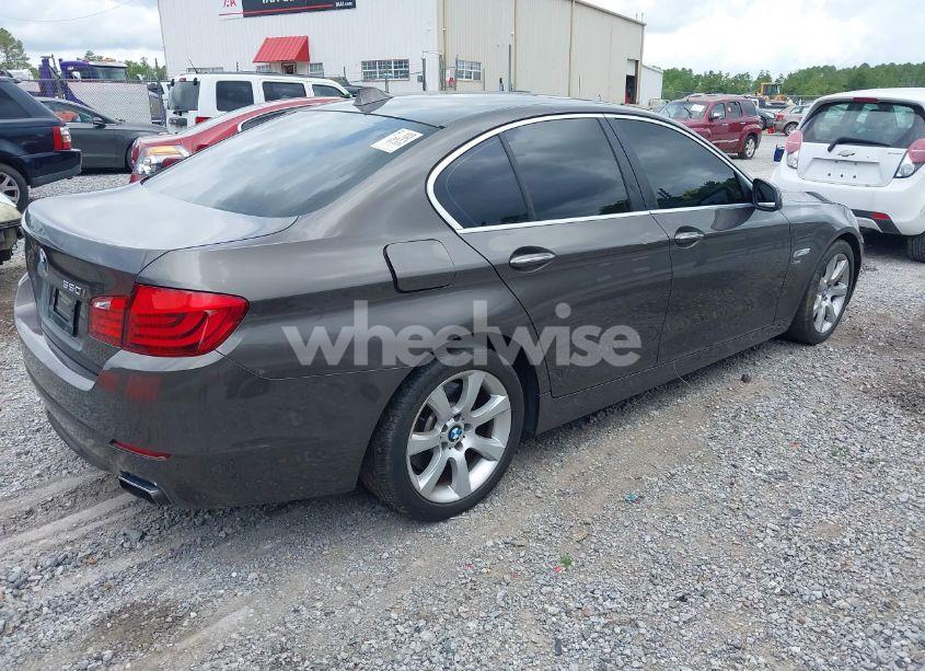 Photo 4 of 2011 Bmw 550i XDRIVE (VIN WBAFU9C50BC784818)
