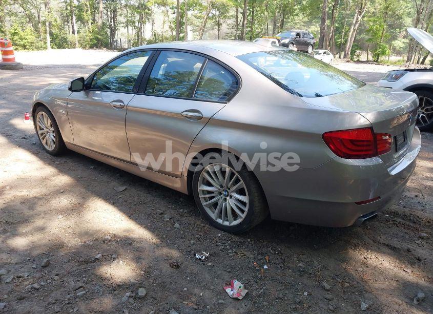 Photo 3 of 2011 Bmw 550i XDRIVE (VIN WBAFU9C58BC783917)
