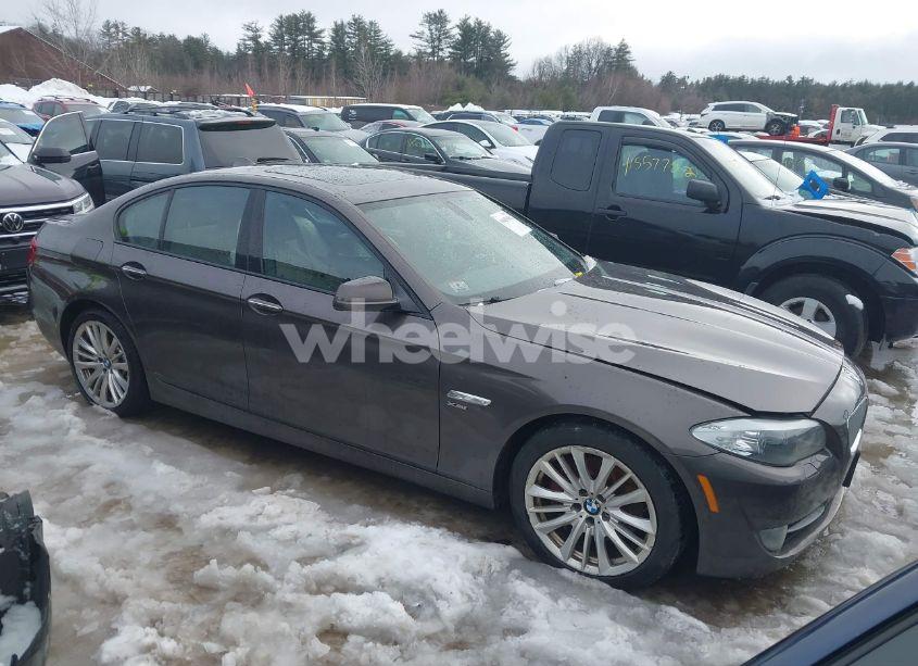 2011 Bmw 550i XDRIVE (VIN WBAFU9C5XBC785636) main photo