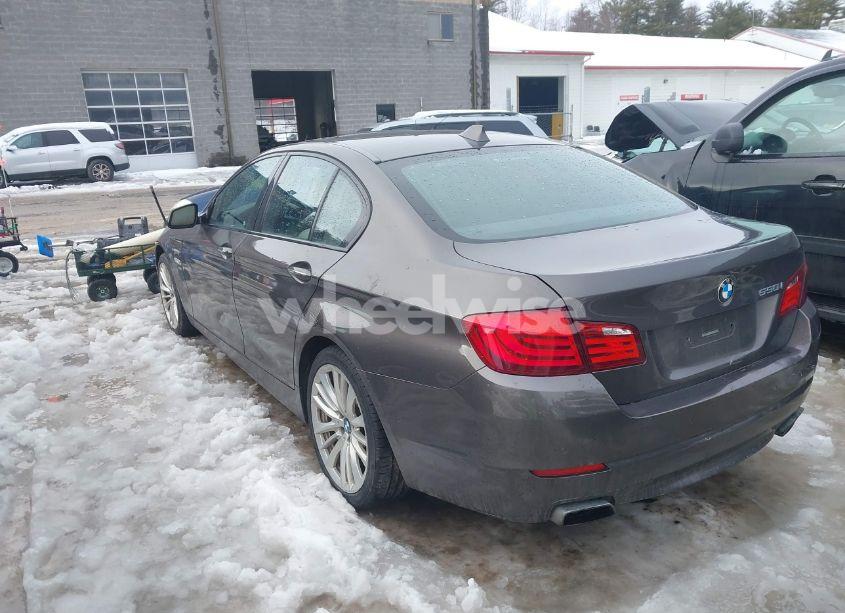 Photo 3 of 2011 Bmw 550i XDRIVE (VIN WBAFU9C5XBC785636)