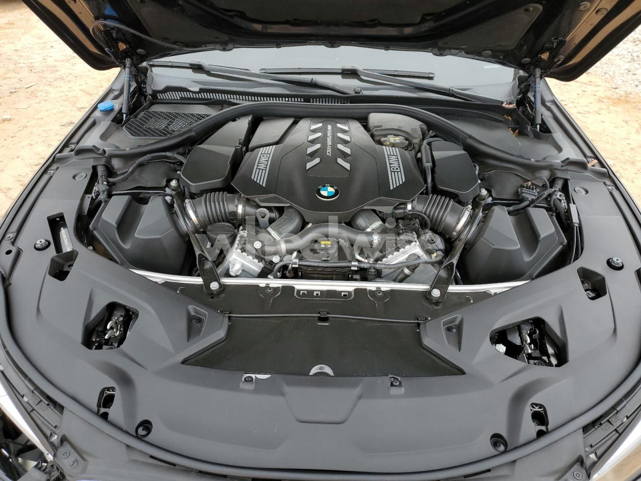 Photo 11 of 2022 BMW M850XI (VIN WBAGV8C01NCH51236)