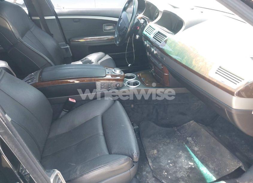 Photo 5 of 2006 Bmw 750i (VIN WBAHL83516DT03870)