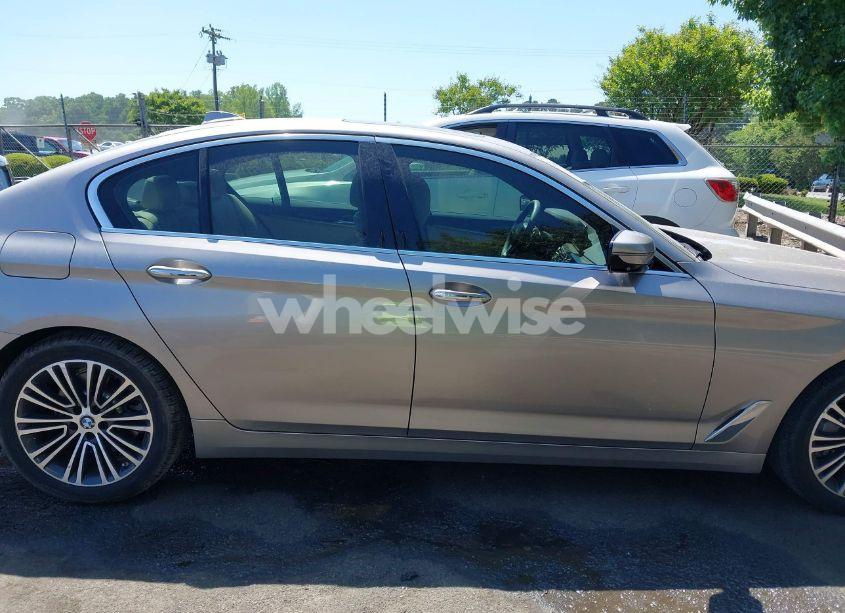 Photo 13 of 2018 Bmw 530i (VIN WBAJA5C50JWA35934)