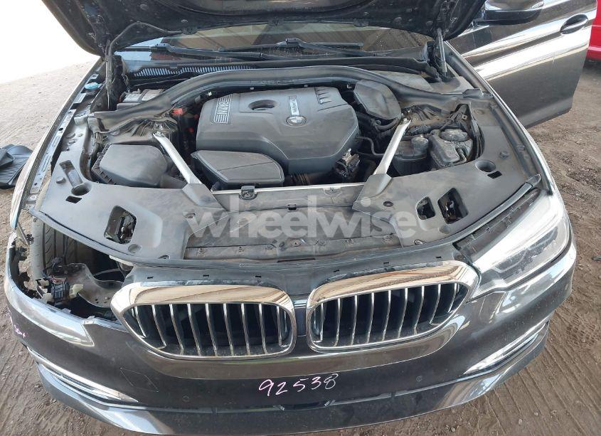 Photo 10 of 2019 Bmw 530i (VIN WBAJA5C52KWW20562)