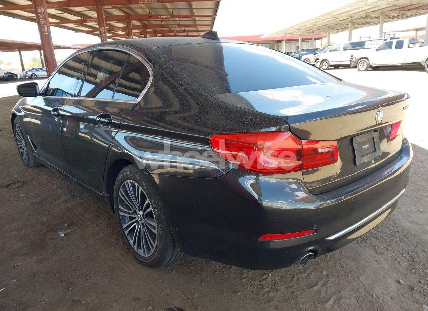 Photo 3 of 2019 Bmw 530i (VIN WBAJA5C52KWW20562)