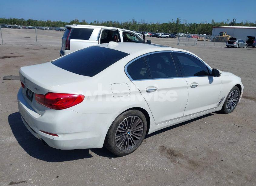 Photo 12 of 2018 Bmw 530i (VIN WBAJA5C53JG898590)