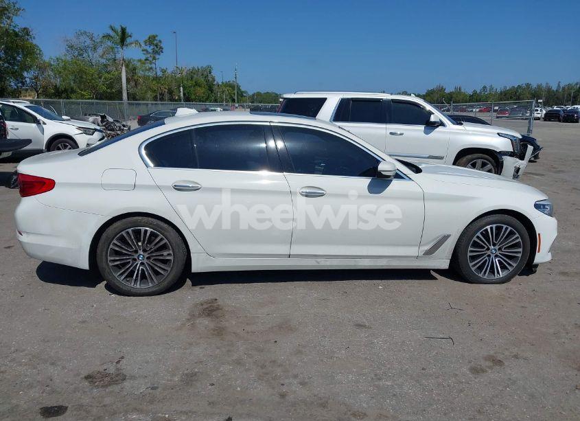 Photo 14 of 2018 Bmw 530i (VIN WBAJA5C53JG898590)
