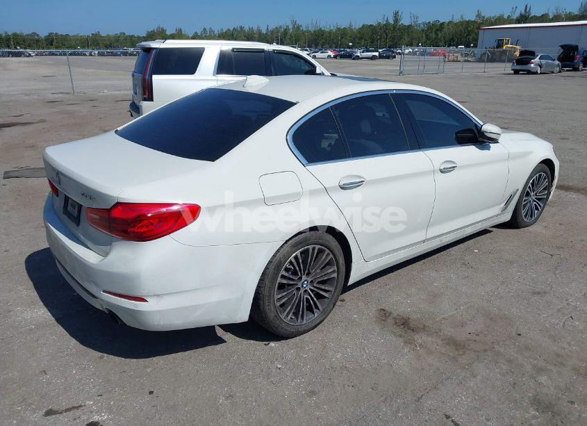 Photo 4 of 2018 Bmw 530i (VIN WBAJA5C53JG898590)