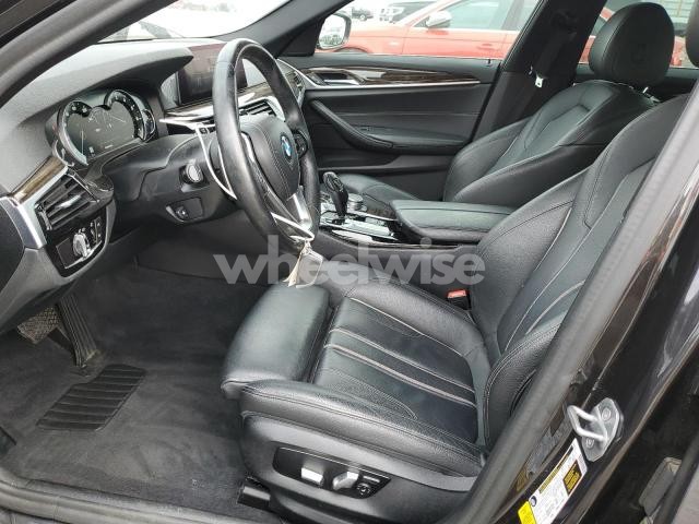 Photo 3 of 2019 BMW 530 I (VIN WBAJA5C53KBX87794)