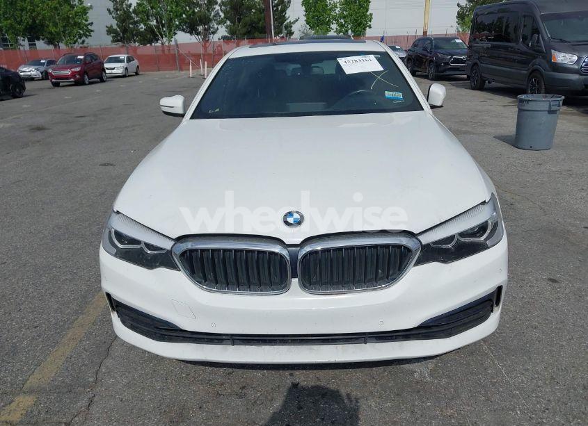 Photo 12 of 2018 Bmw 530i (VIN WBAJA5C54JWA39033)