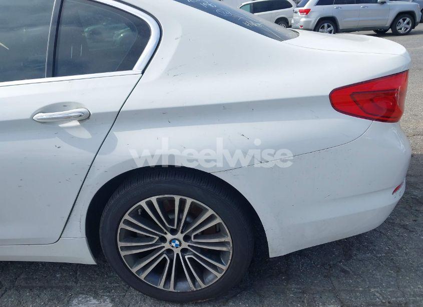 Photo 19 of 2018 Bmw 530i (VIN WBAJA5C54JWA39033)