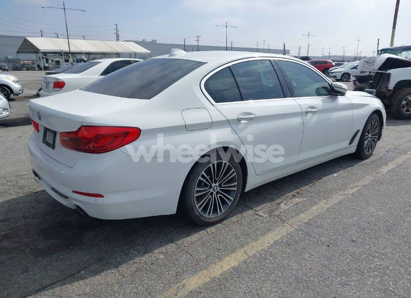 Photo 4 of 2018 Bmw 530i (VIN WBAJA5C54JWA39033)