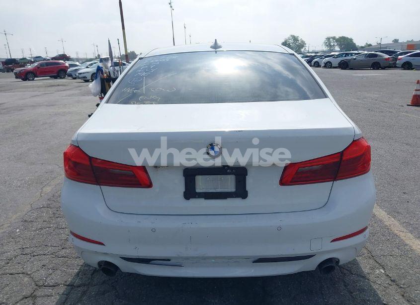 Photo 6 of 2018 Bmw 530i (VIN WBAJA5C54JWA39033)