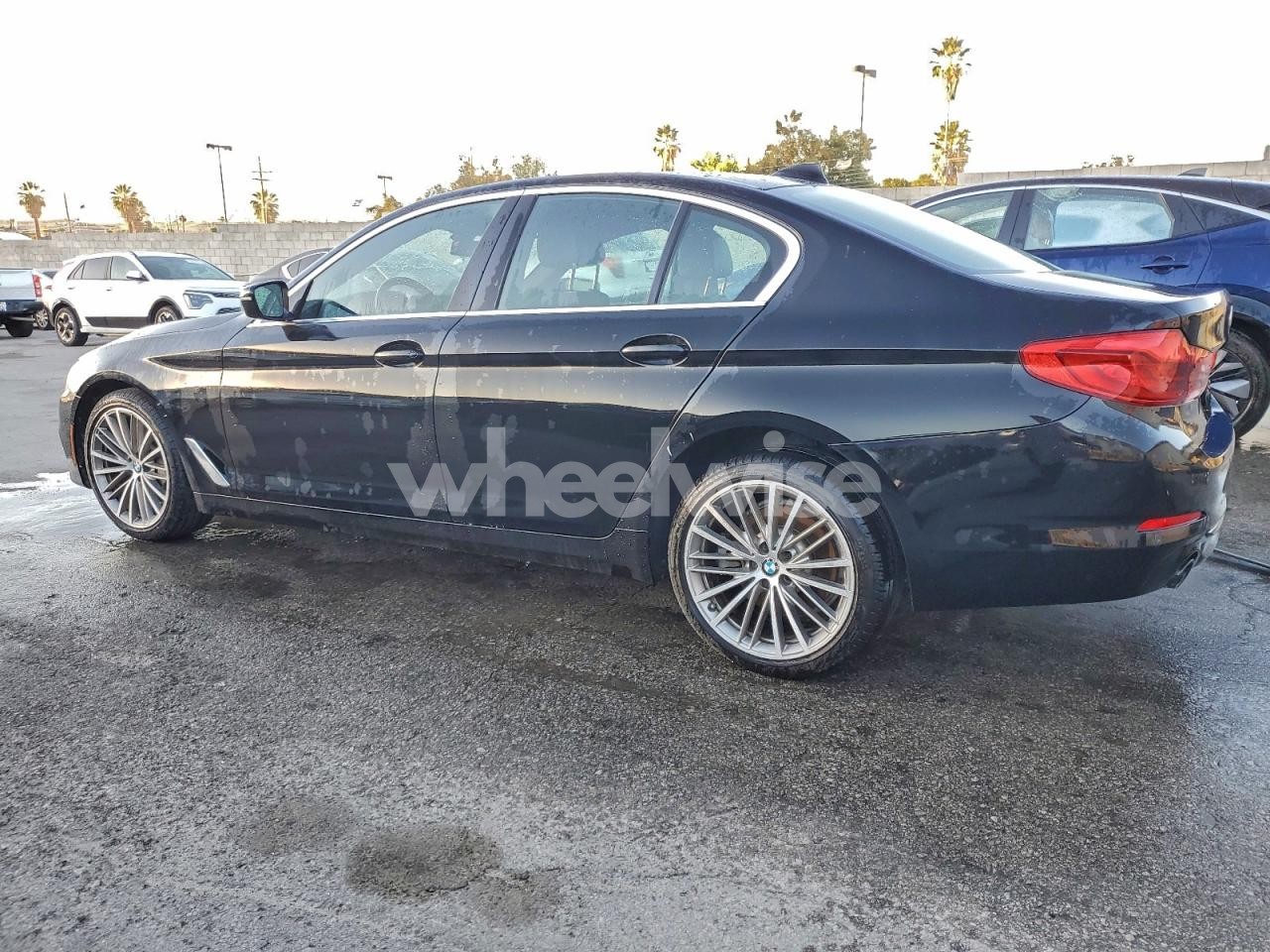 Photo 2 of 2019 BMW 530 I (VIN WBAJA5C54KBX86332)