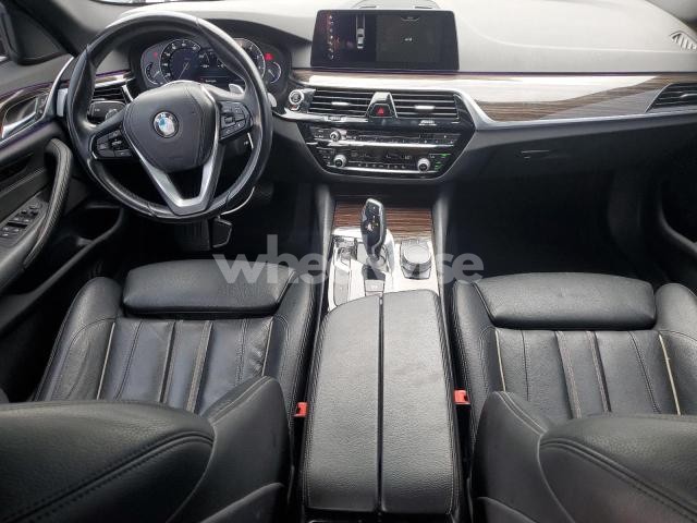 Photo 11 of 2018 BMW 530 I (VIN WBAJA5C55JWA36027)