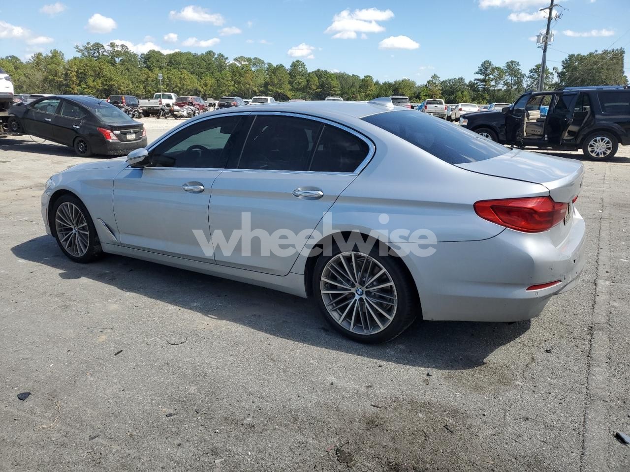 Photo 2 of 2018 BMW 530 I (VIN WBAJA5C55JWA39770)
