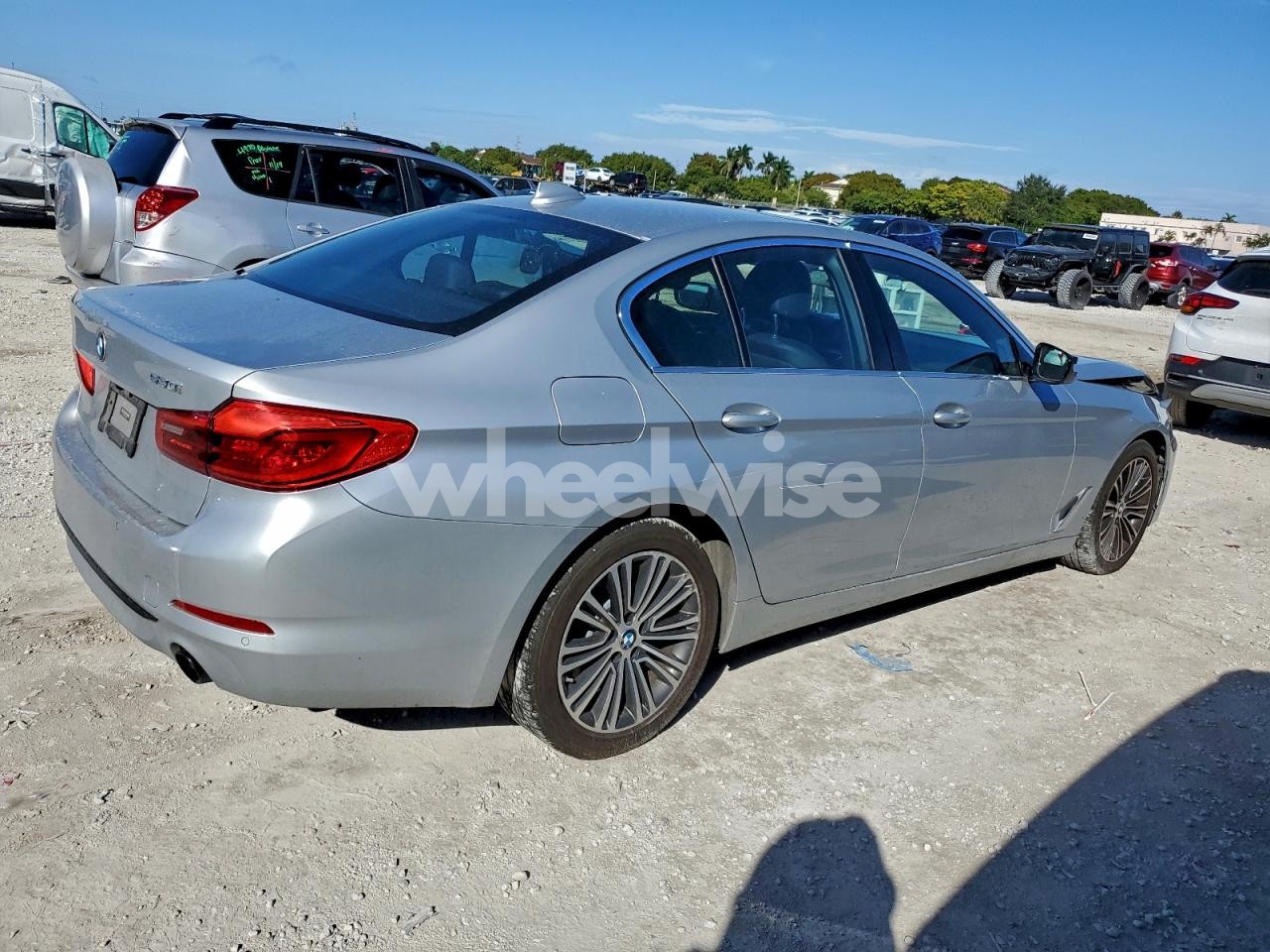 Photo 3 of 2019 BMW 530 I (VIN WBAJA5C56KG901158)