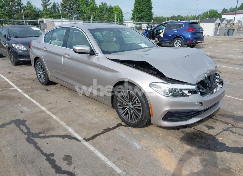 2019 Bmw 530i (VIN WBAJA5C56KWA58071) main photo
