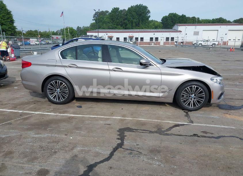 Photo 13 of 2019 Bmw 530i (VIN WBAJA5C56KWA58071)